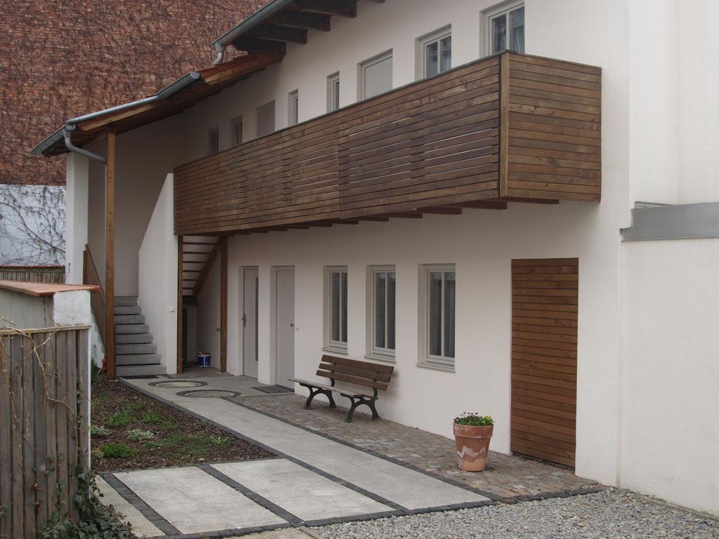 Gaestehaus In Der Gotthardtstrasse Erfurt Luaran gambar